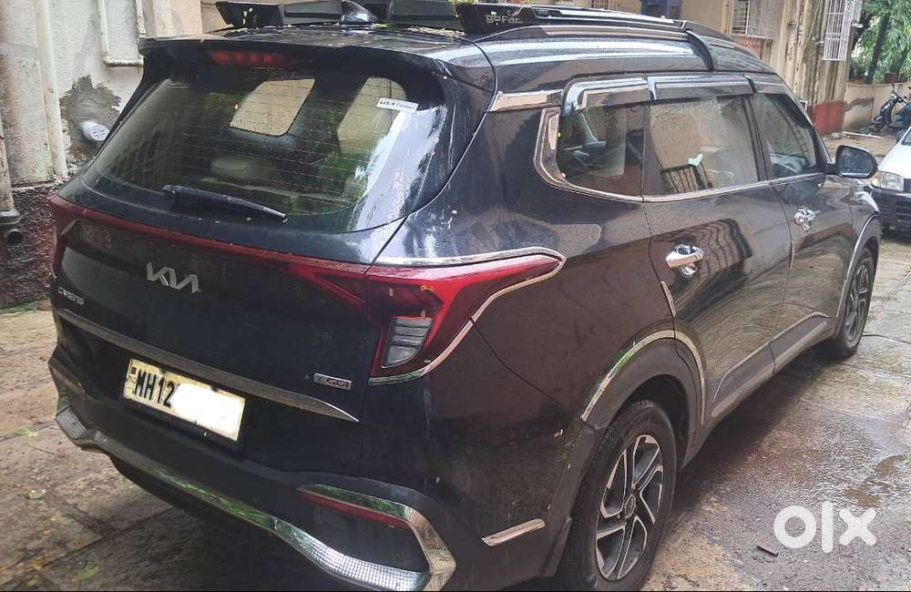 Kia Carens Luxury Fully Loaded Petrol Well Maintained