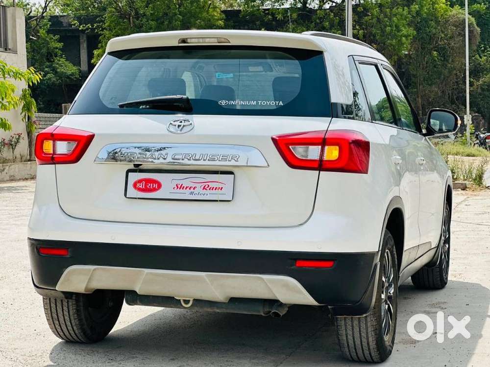 Toyota Urban Cruiser 1.5 Premium Grade At, 2022, Petrol