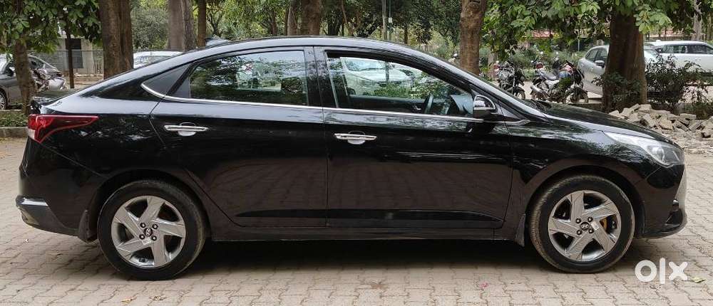 Hyundai Verna 1.5 Sx Petrol Mt, 2022, Petrol