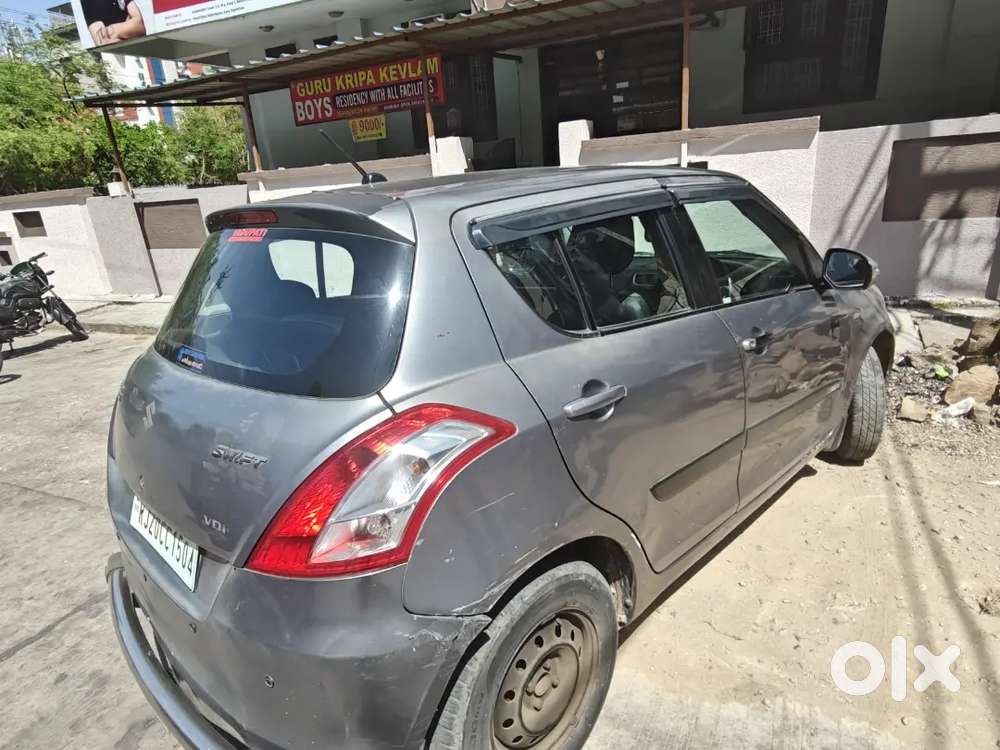 Maruti Suzuki Swift 2012
