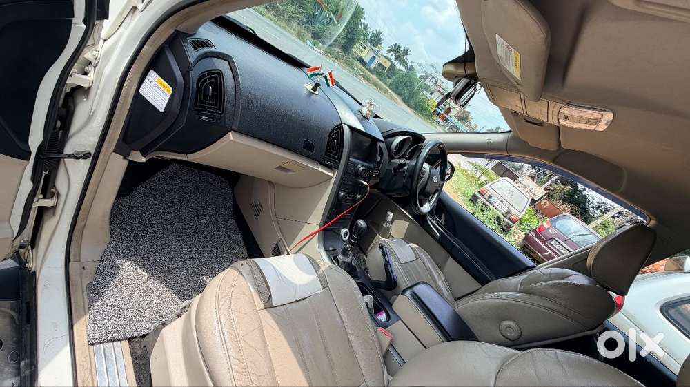 XUV 500 2016 W8, Manual, DL register vehicle with NOC in my name