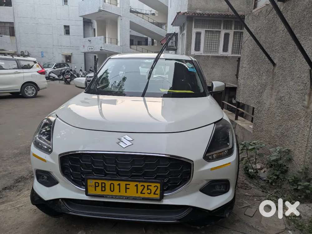 Maruti Suzuki Swift Vxi Optional Cng