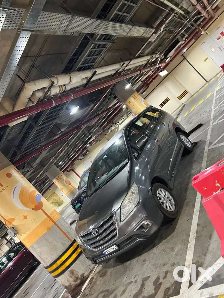 Toyota Innova 2014 Model