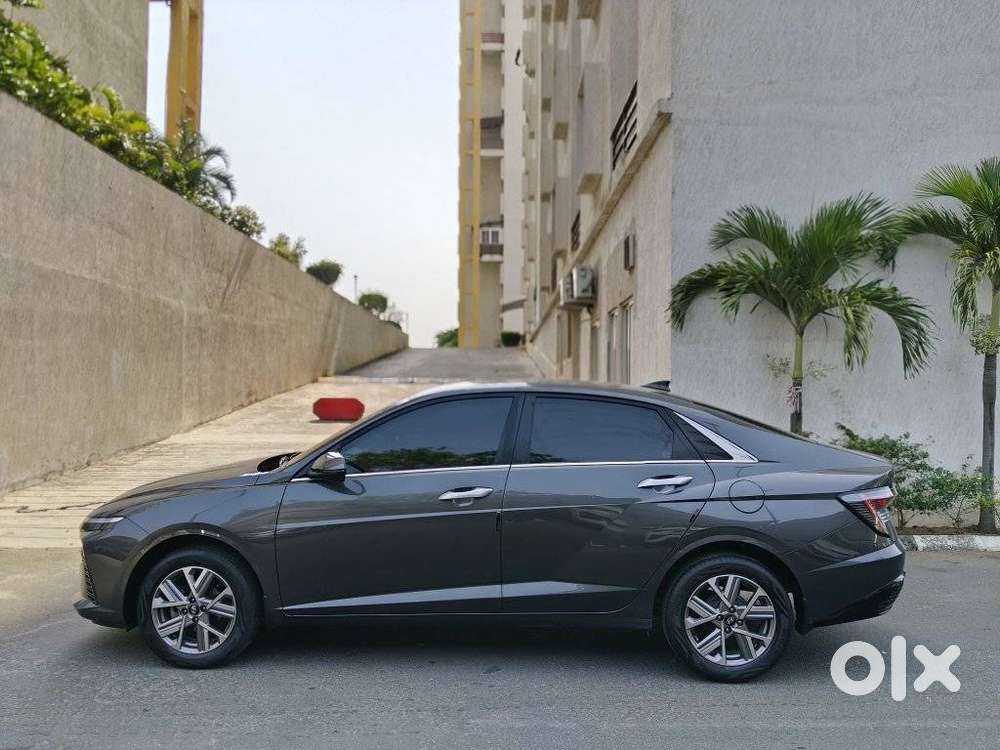 Hyundai Verna 1.5 Sx (o) Vtvt Ivt, 2023, Petrol