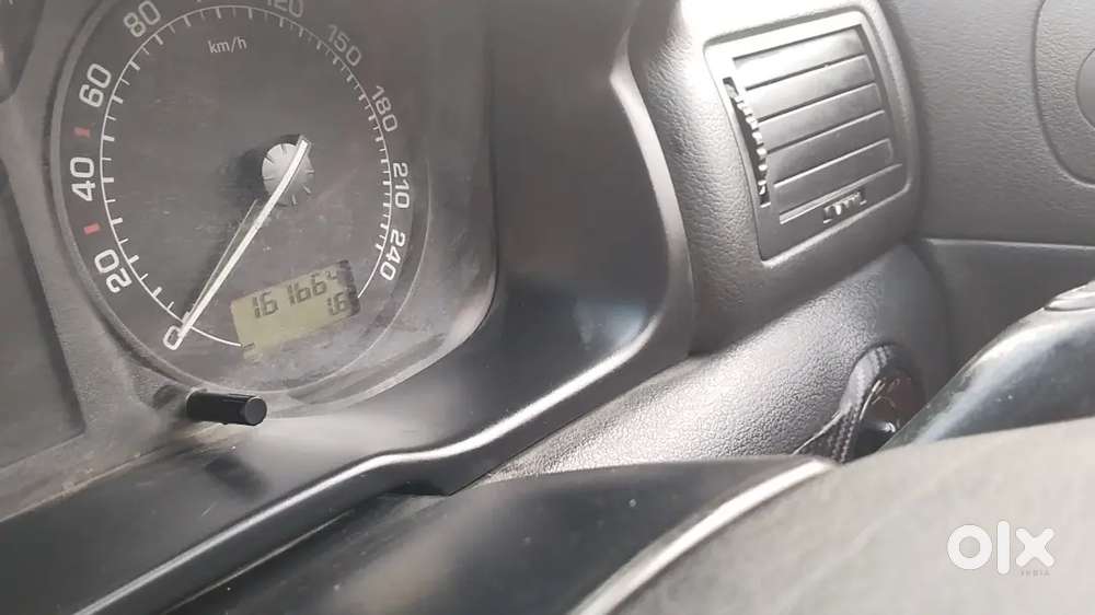 Skoda Octavia 2006 Diesel 161695 Km Driven