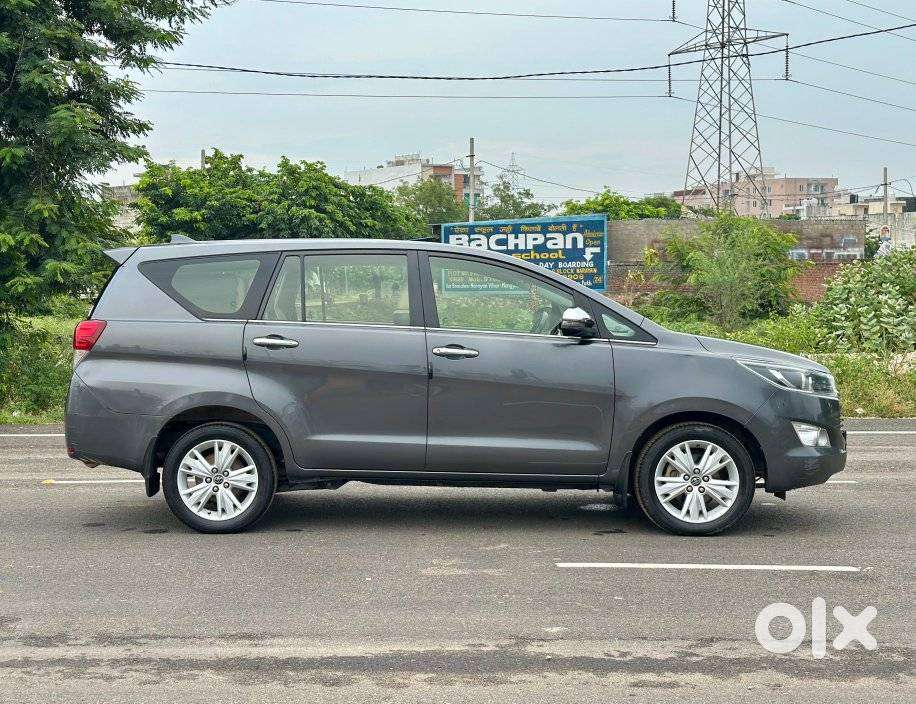 Toyota Innova Crysta [2020-ongoing] 2.4 Zx 7 Str, 2020, Diesel