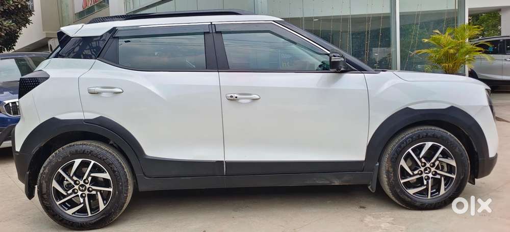 Mahindra Xuv 3xo Ax5l 1.2 Petrol At, 2024, Petrol