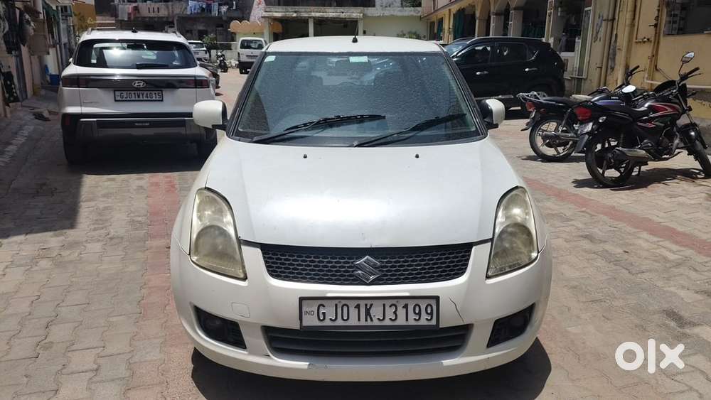 Maruti Swift Petrol 2011