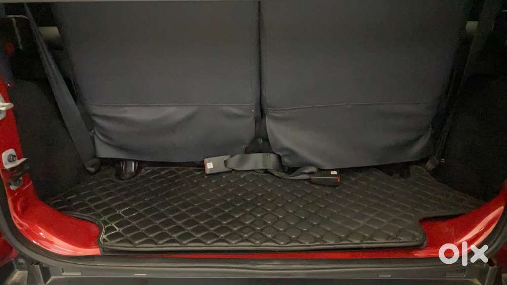 Mahindra Thar Lx 4-str Hard Top At, 2021, Petrol