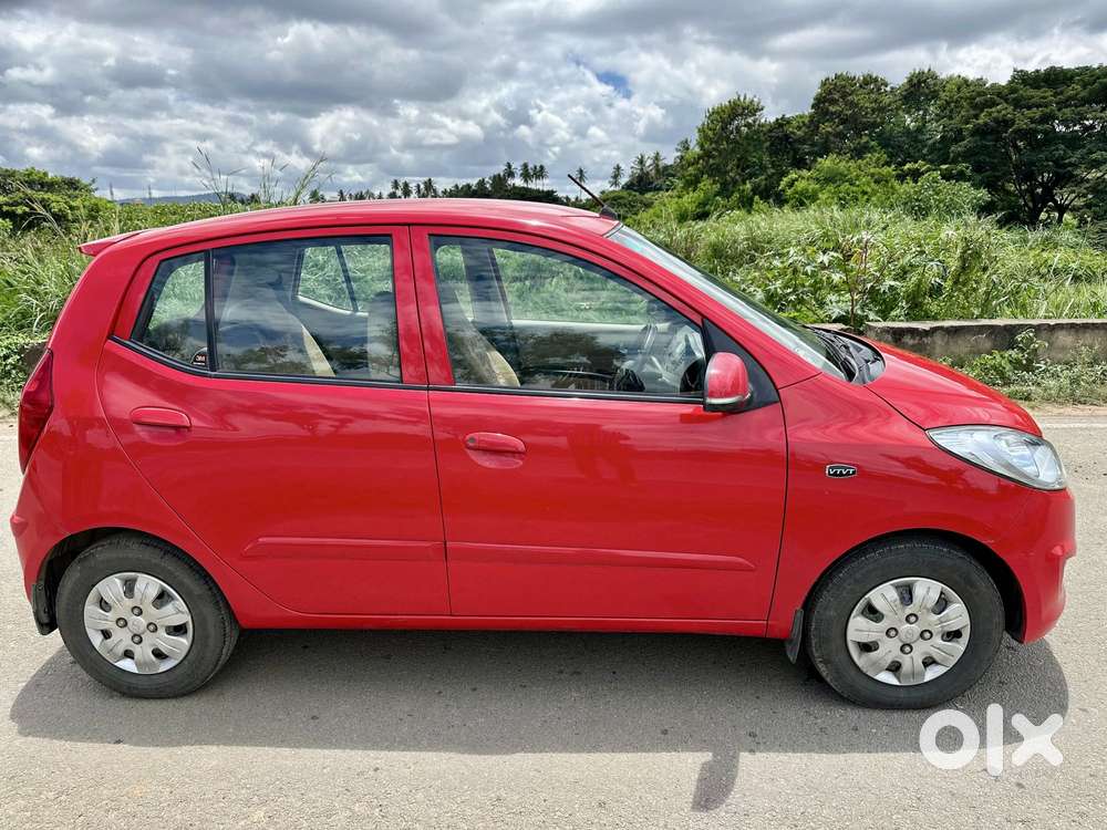 Hyundai I10 Sportz At, 2010, Petrol