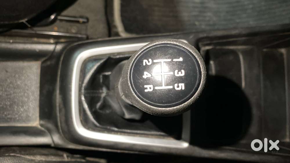 Maruti Suzuki Swift 2018 Vxi, 2019, Petrol