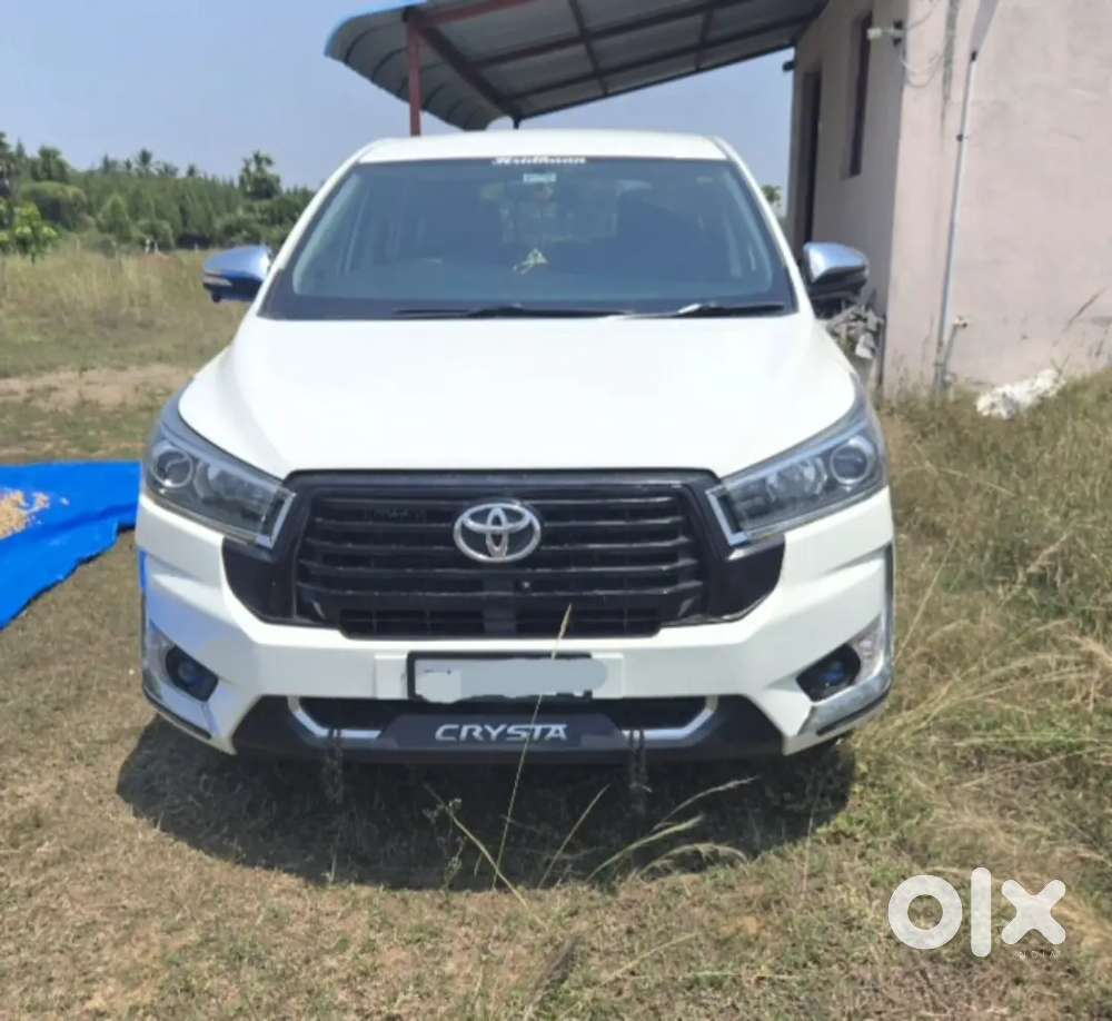 Toyota Innova Crysta 2024 Diesel 60000 Km Driven