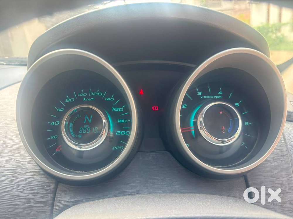 Mahindra Xuv500 W6 Immaculate Condition 2015