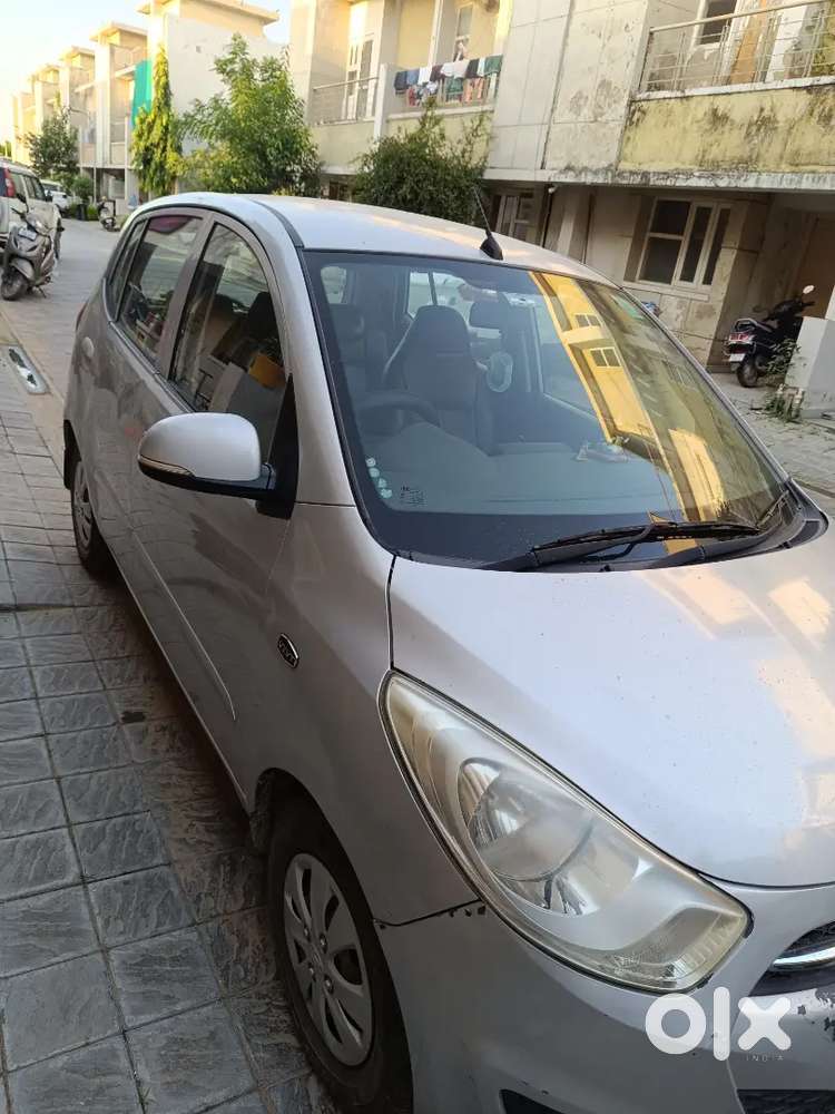Hyundai I10 Sportz 2013