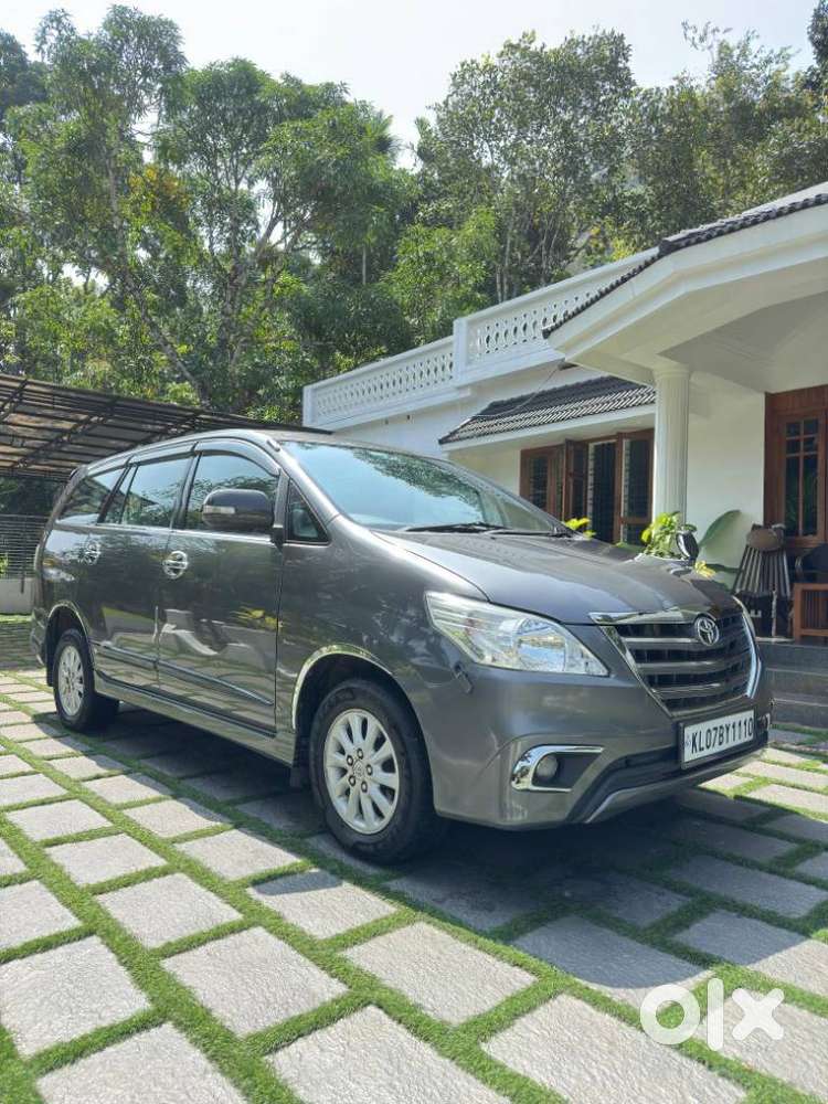 Toyota Innova 2.5 V 7 Str, 2013, Diesel