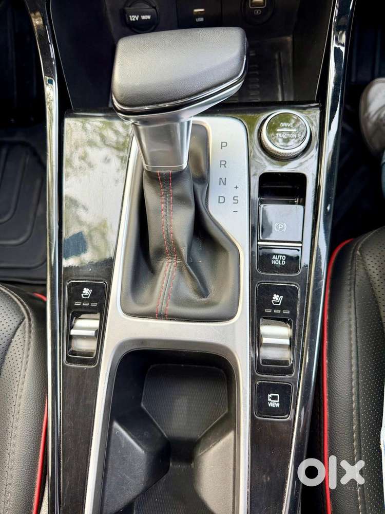 Hyundai Creta Sx (o) 1.5 Petrol Cvt Knight Dual Tone, 2023, Petrol