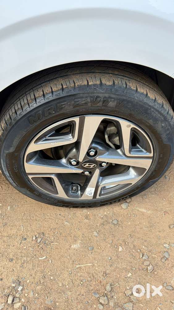 Hyundai Aura Sx (o) Manual, 2023, Petrol