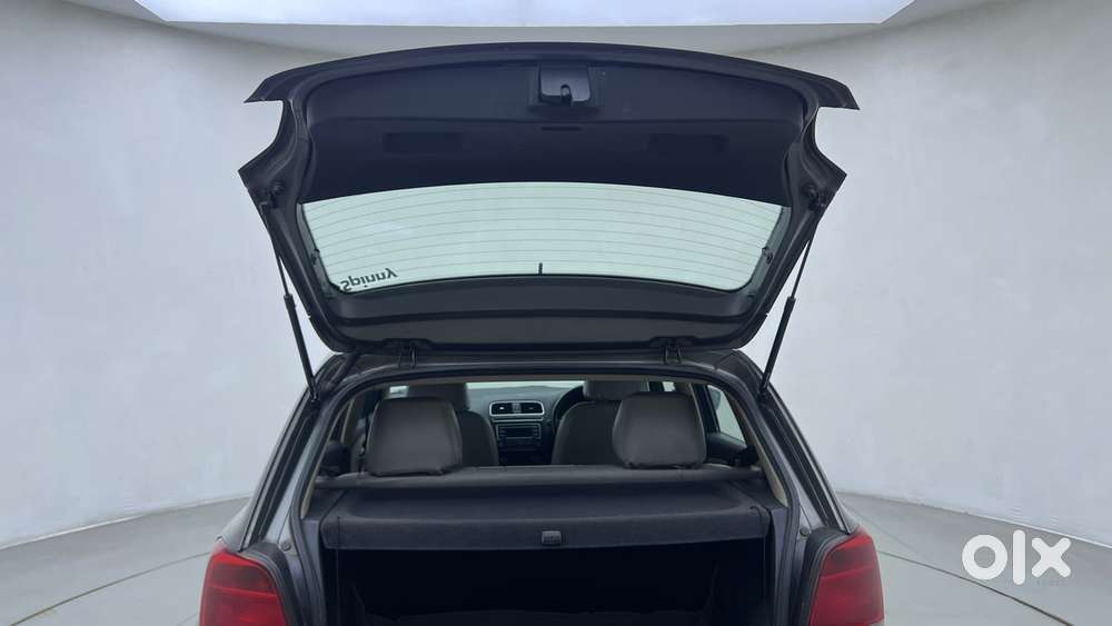 Volkswagen Polo Petrol Highline 1.2l, 2013, Petrol