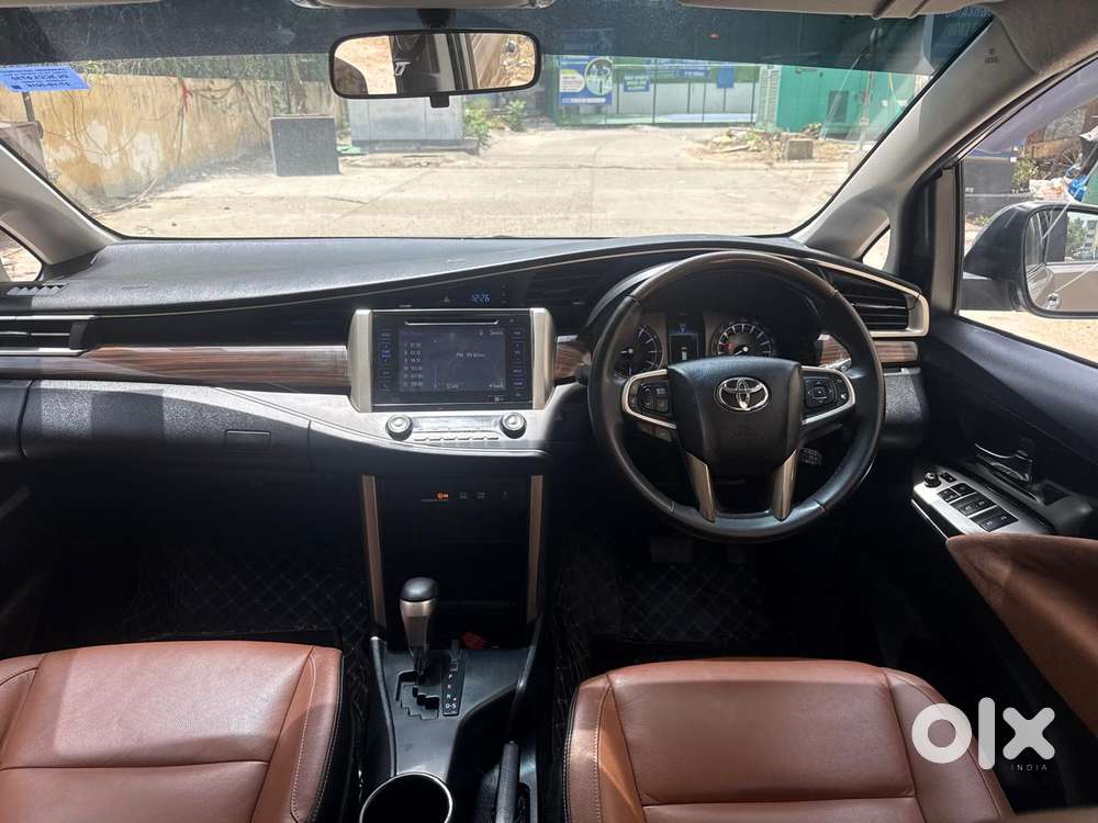 Toyota Innova Crysta [2020-ongoing] 2.7 Zx At 7 Str, 2016, Petrol
