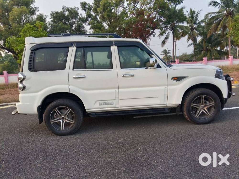 Mahindra Scorpio S4 Plus, 2017, Diesel