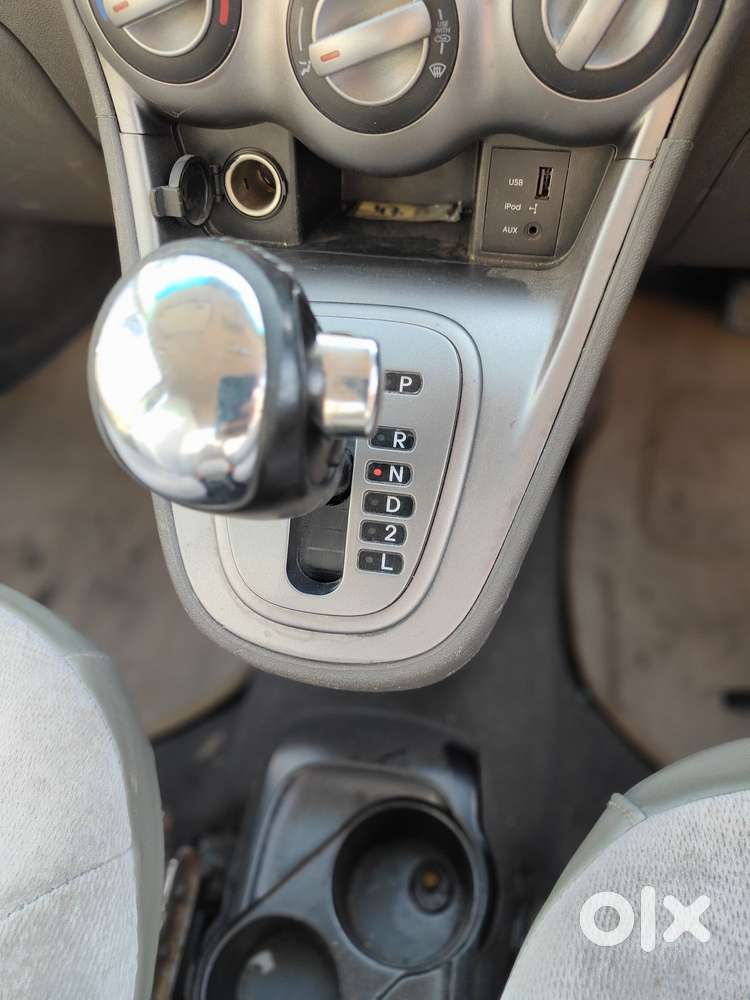 Hyundai I10 Sportz, 2013, Petrol