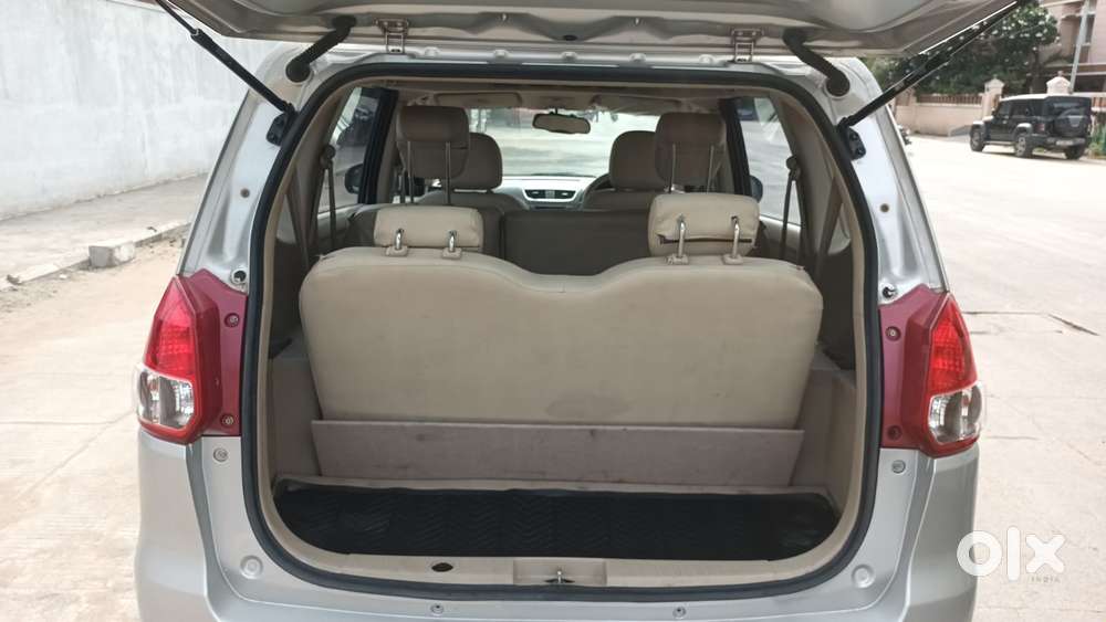 Maruti Suzuki Ertiga Zxi, 2013, Petrol