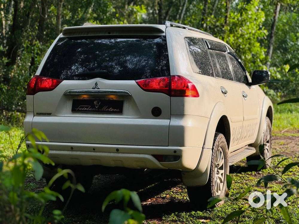 Mitsubishi Pajero Sport 2.5 Manual, 2014, Diesel