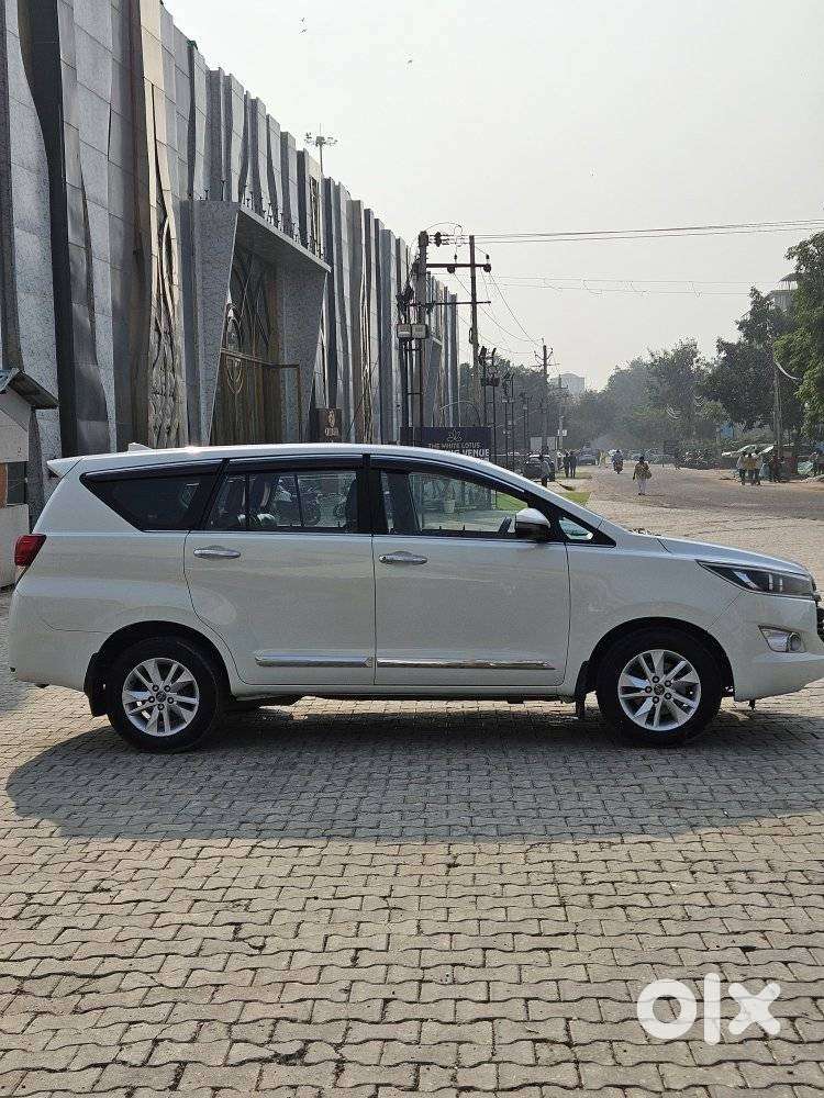 Toyota Innova Crysta 2.4 V, 2019, Diesel