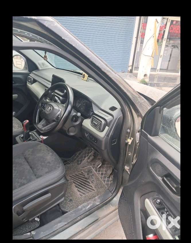 Tata Punch Petrol Camo 2022