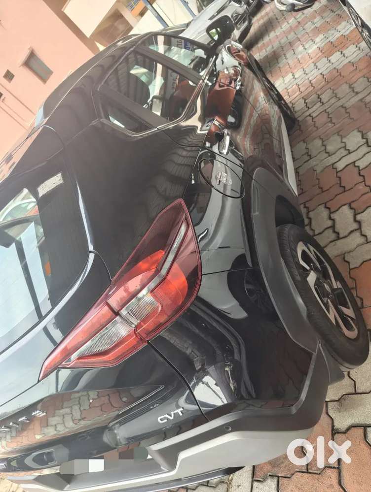 Nissan Magnite 2024 Petrol Well Maintained