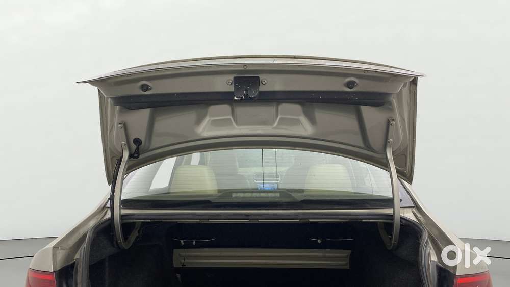 Skoda Rapid 2011-2013 1.6 Mpi Elegance, 2013, Petrol