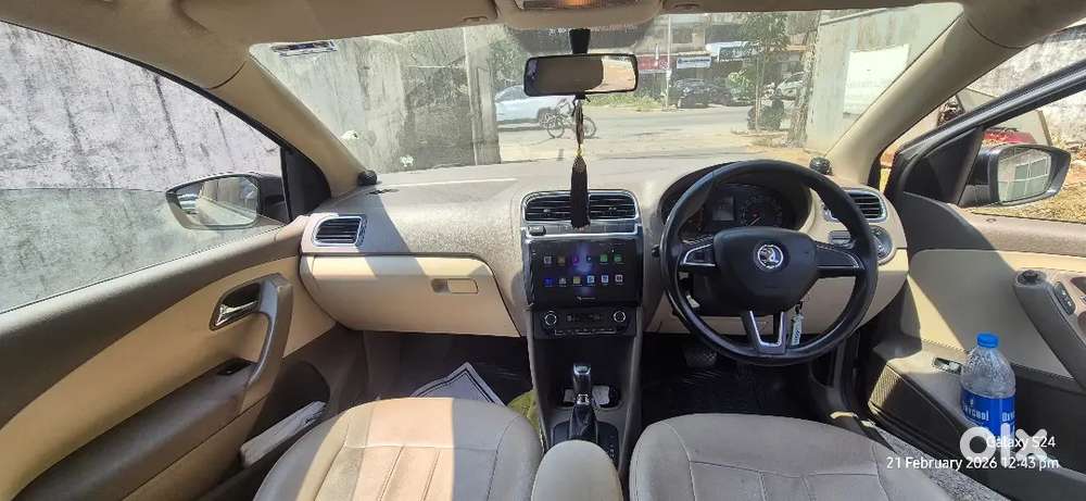 Skoda Rapid 2015 Petrol 980000 Km Driven