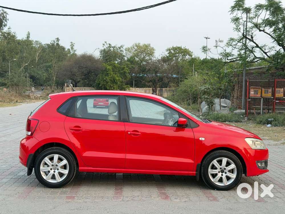Volkswagen Polo Petrol Highline 1.2l, 2011, Petrol