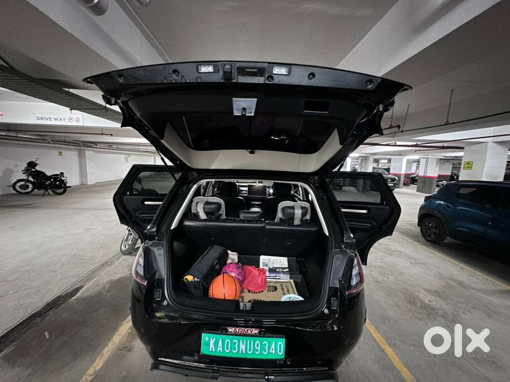 Mg Windsor Ev 2024 Km Driven For 15 Lakhs