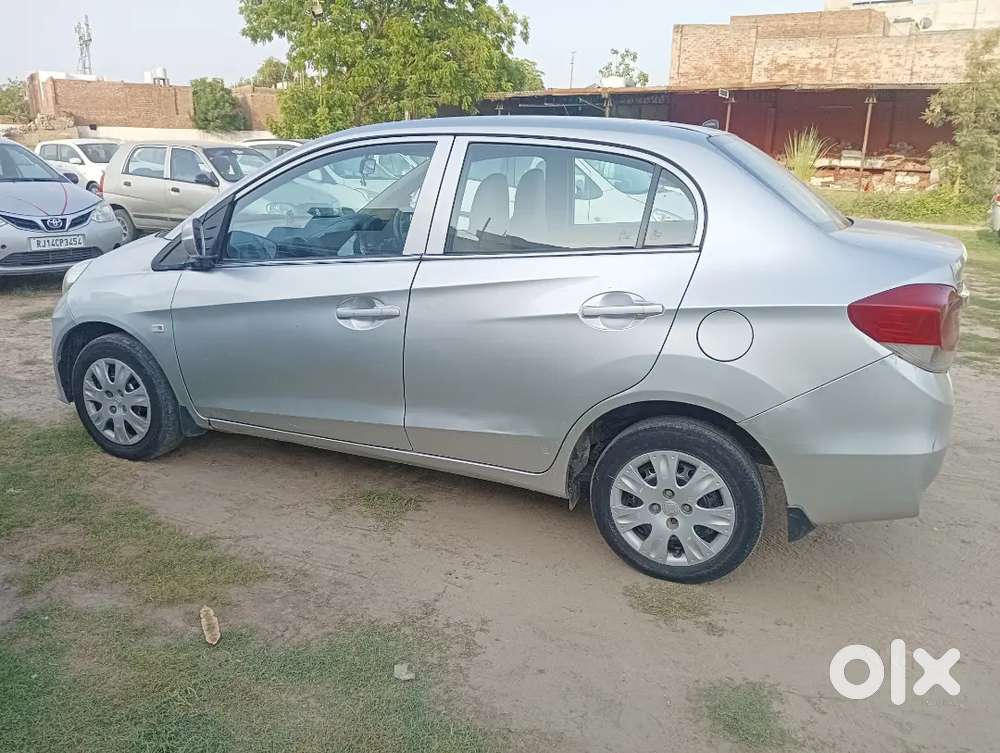 2015 Honda Amaze 1.5 E Idtec