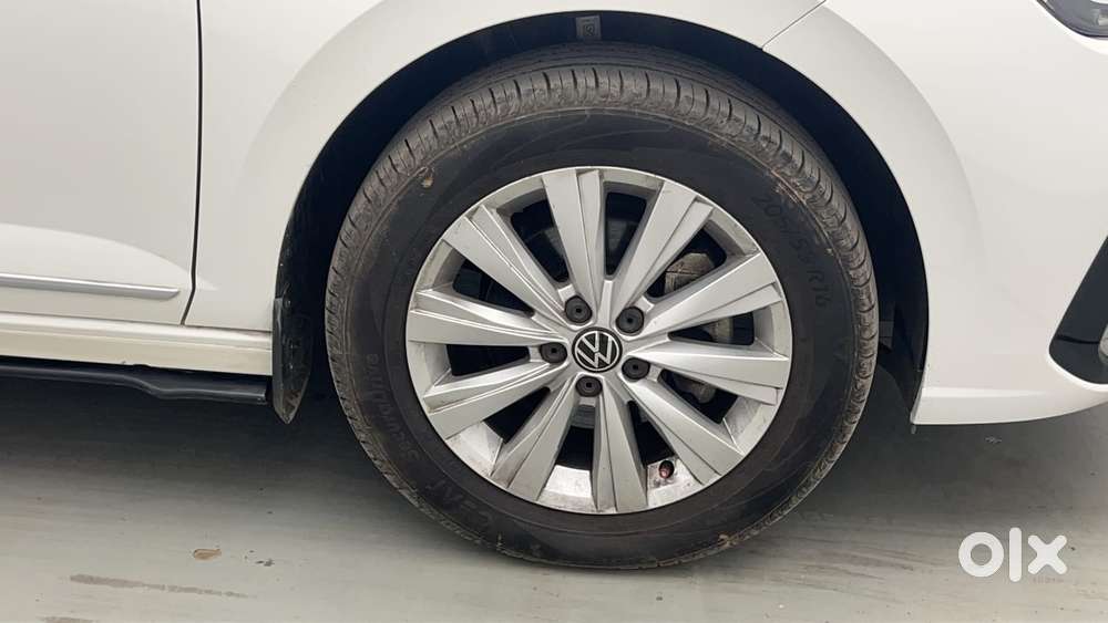 Volkswagen Virtus Highline Plus 1.0 Tsi At, 2023, Petrol