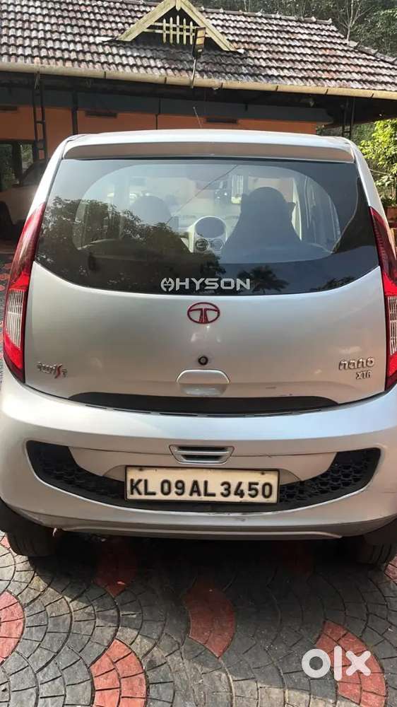 Tata Nano Xta 2016