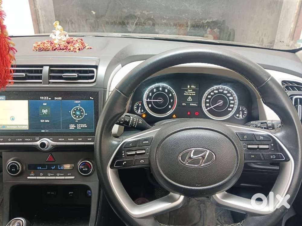Hyundai Creta Sx Manual Top With Sunroof