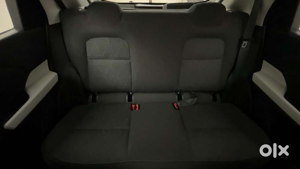 Tata Punch 1.2 Revotron Accomplished Dazzle Pack Amt, 2022, Petrol