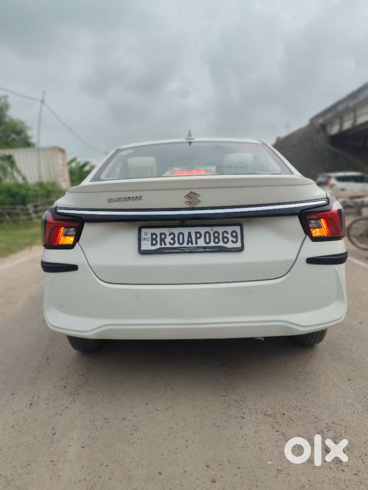 Maruti Suzuki Dzire 1.2 Vxi Cng, 2025, Cng & Hybrids
