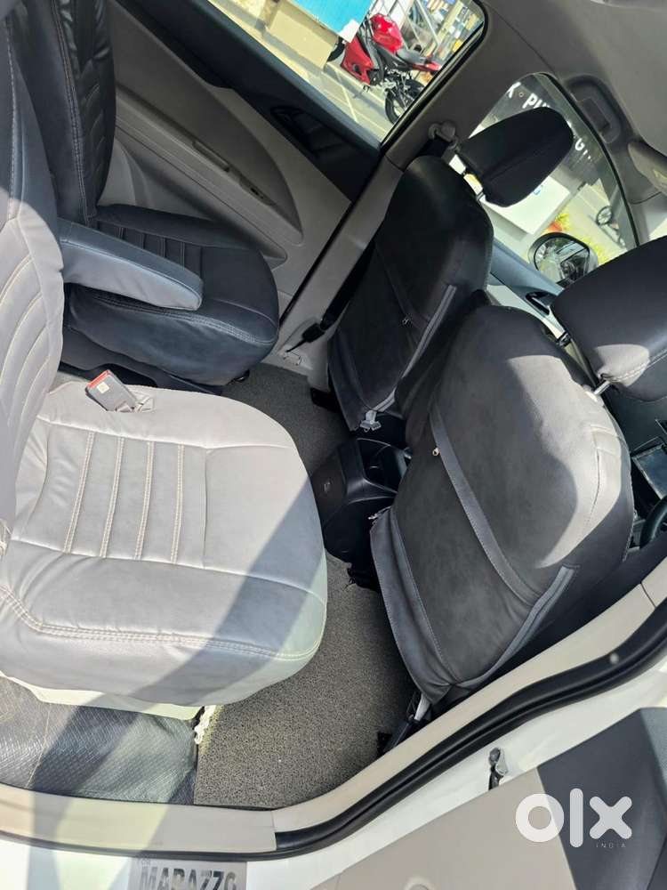 Mahindra Marazzo M2, 2018, Diesel