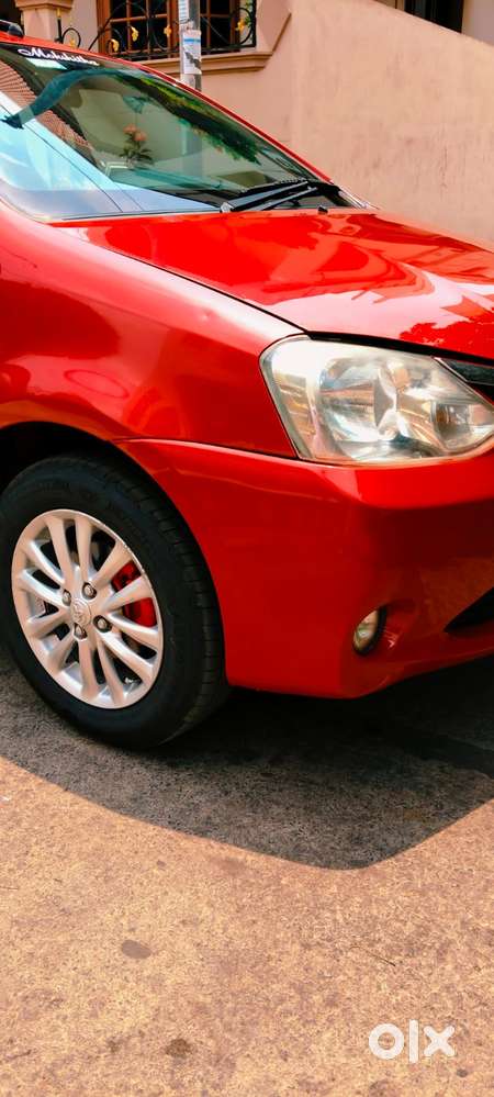 Toyota Etios, 2011, Petrol
