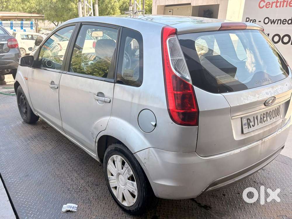 Ford Figo 1.2p Titanium Mt, 2012, Petrol