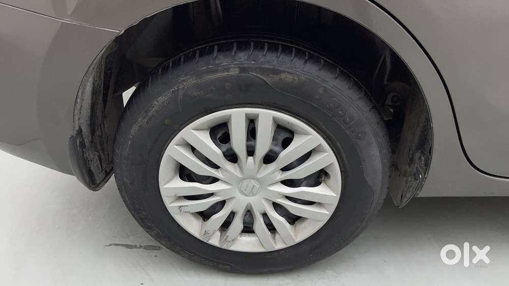 Maruti Suzuki Dzire 1.2 Vxi Amt, 2019, Petrol