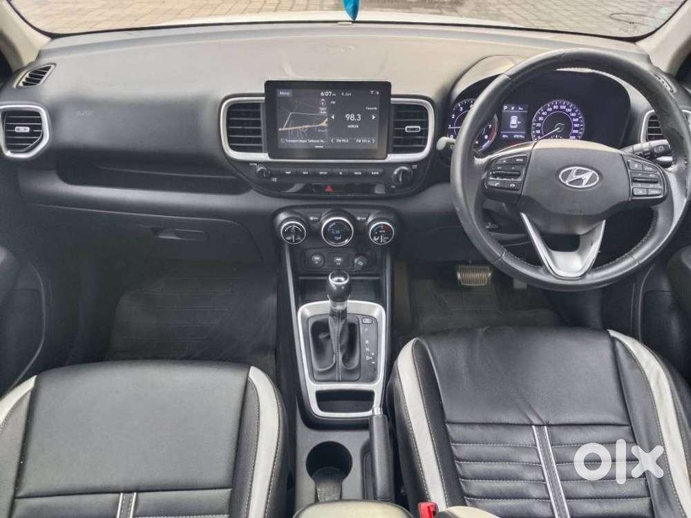 Hyundai Venue Sx+ At, 2019, Petrol