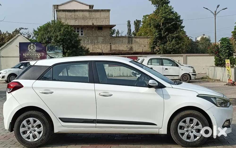 Hyundai New I20 Sportz 2015