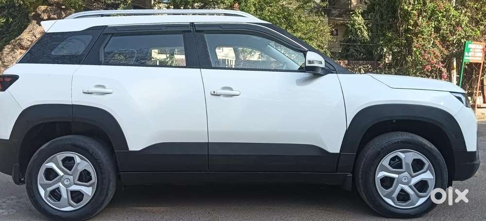 Maruti Suzuki Brezza 1.5 Vxi Smart Hybrid, 2022, Petrol