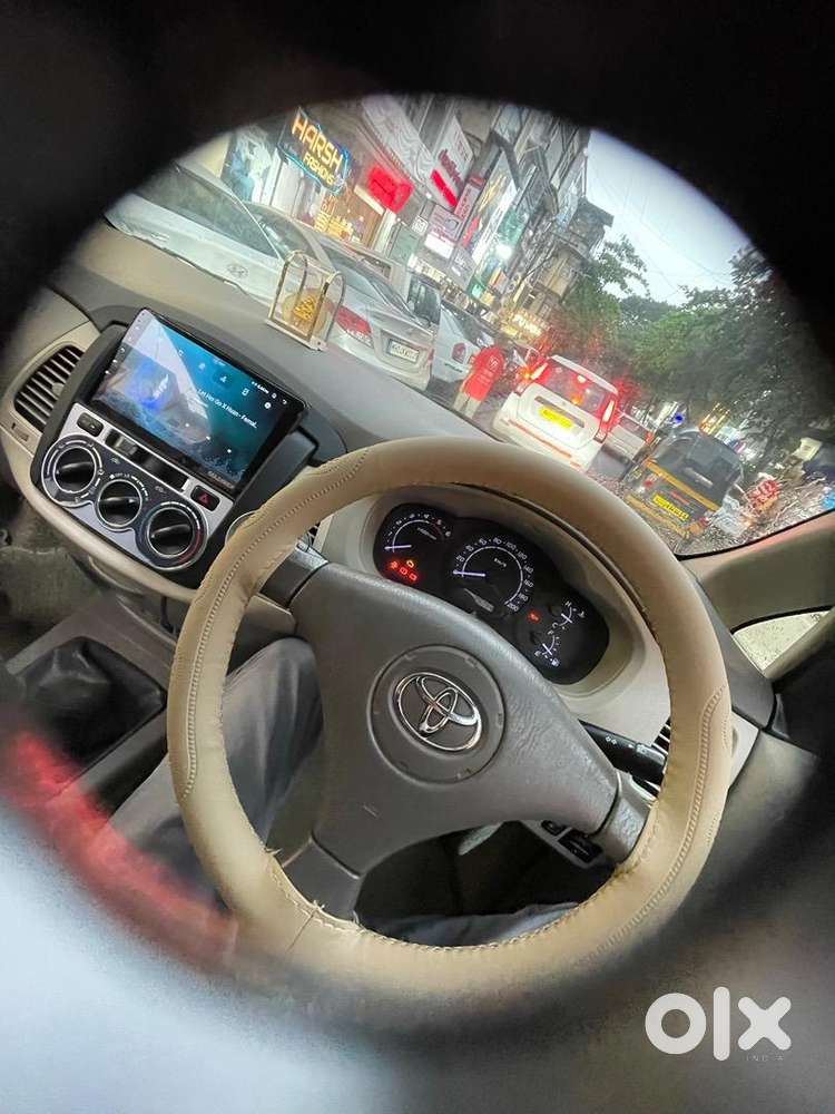 Toyota Innova 2011 Diesel Well Maintained