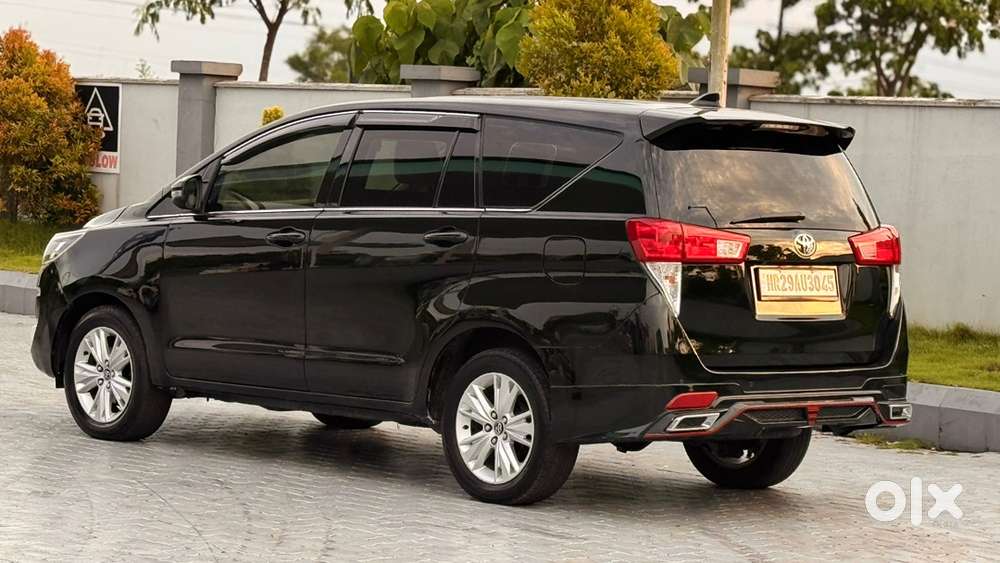 Toyota Innova Crysta 2019