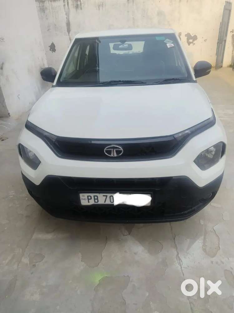 Tata Punch Smart Cng